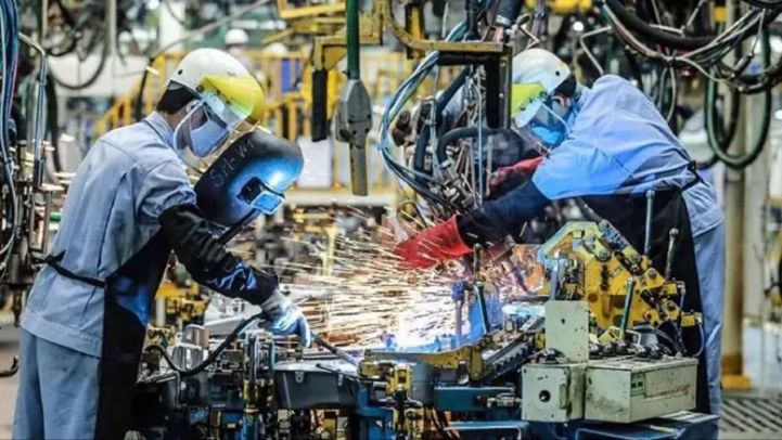 PMI Việt Nam tháng 10 tăng mạnh, đạt 54,5 điểm